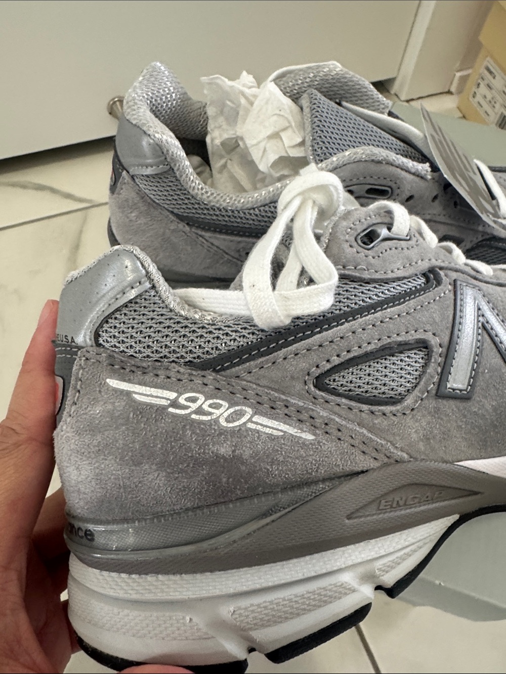 New Balance 990V4 - Picture 7 of 7